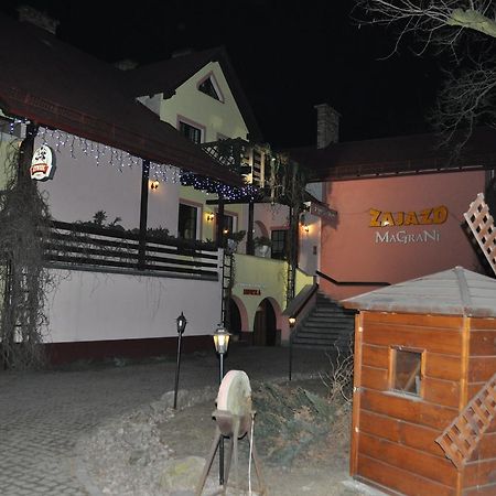 Zajazd Magrani Lubawka Exterior photo